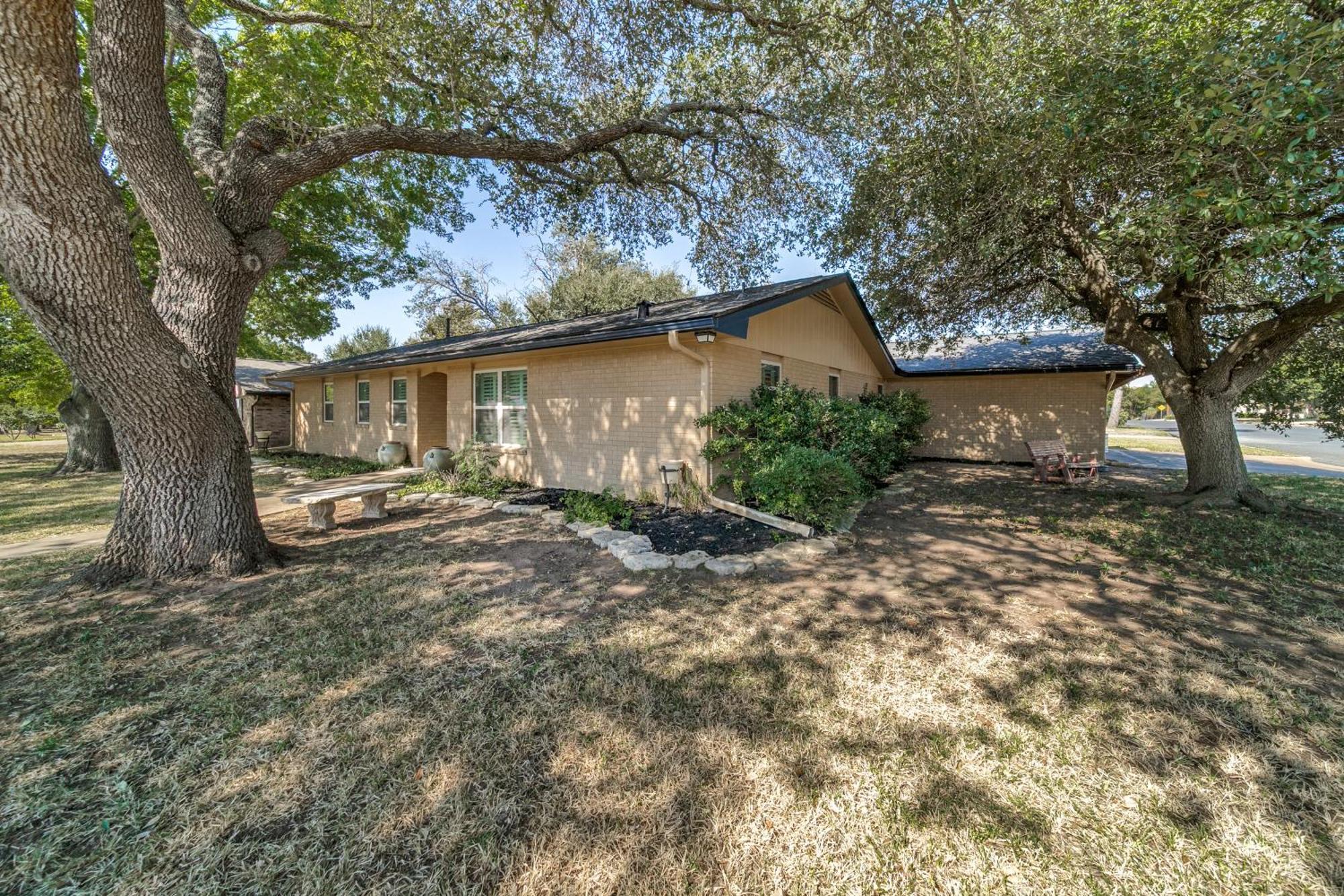 Charming Pet Friendly 4 Bdrm Home Mins To Main St And Wineries Fredericksburg Exterior photo